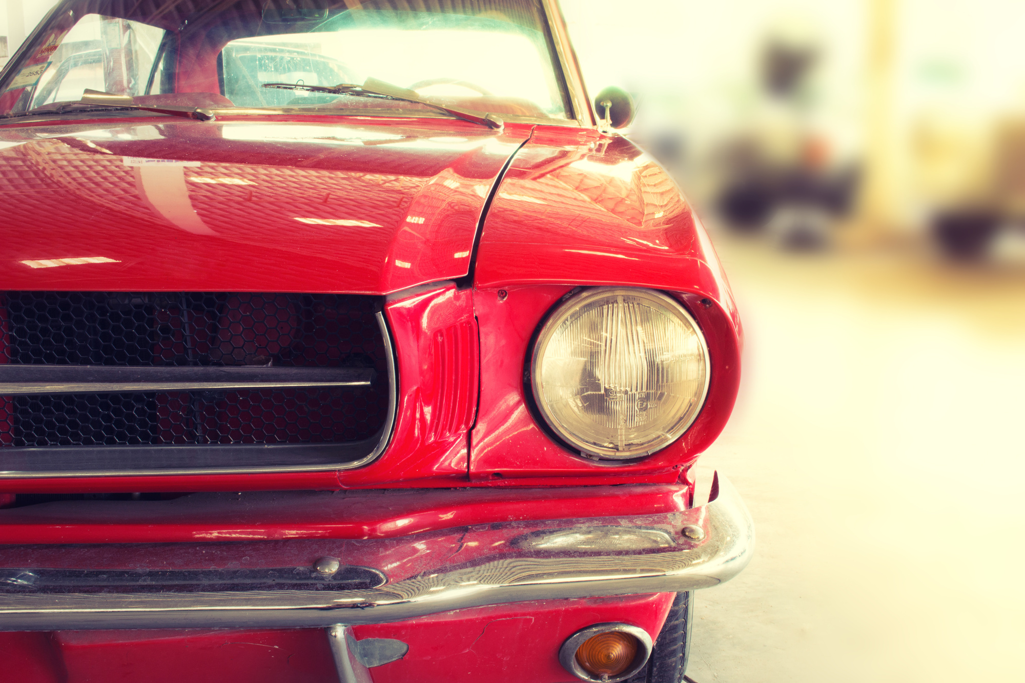 8 Classic Car Restoration Tips for Beginners - Motor Era